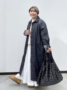 alt=“ハグハグスタッフスナップ!人気コーデトップ10|秋から冬に着たい40代おすすめファッション"