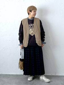 alt=“40代ファッション｜今着たい秋冬コーデ満載！大人女子の最新スタッフ厳選スタイリング集"