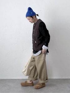 alt=“ハグハグスタッフスナップ!人気コーデトップ10|秋から冬に着たい40代おすすめファッション"