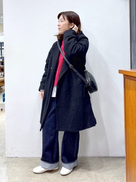 alt=“【40代・50代の着痩せカジュアルコーデ完全ガイド|大人女性のための体型カバー術"