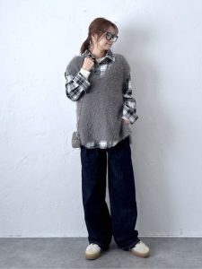 alt=“【40代必見】冬の着痩せコーデ術|体型カバーできる大人スタイル7選"