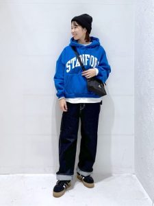 alt=“【保存版】40代の冬カラーコーディネート|失敗しない配色ルールと7つのお手本コーデ"