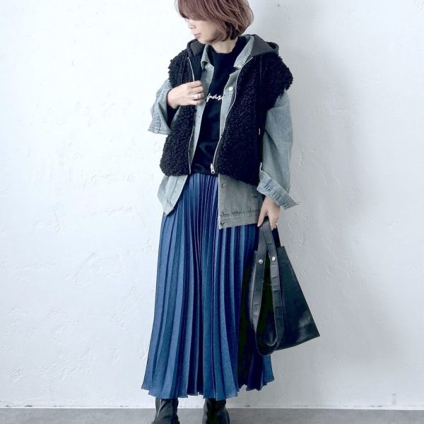 大人女子の綺麗めカジュアルコーデ完全ガイド|ニット・チュールスカートで作る上品スタイル