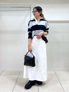 alt=“大人の色柄コーデ完全ガイド|レオパード・ダマスク・ボーダーで作るこなれ感カジュアル"