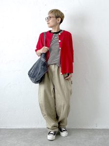 alt=“【40代】夏の羽織りコーデ5選｜冷房対策＆UV対策で作る大人カジュアルスタイル"