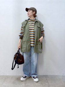 alt=“【【40代・50代】アウターコーデ5選|秋の主役になる大人スタイル"