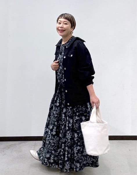 【40代・50代】大人可愛いワンピース5選｜表情豊かな柄で作る大人カジュアルスタイル